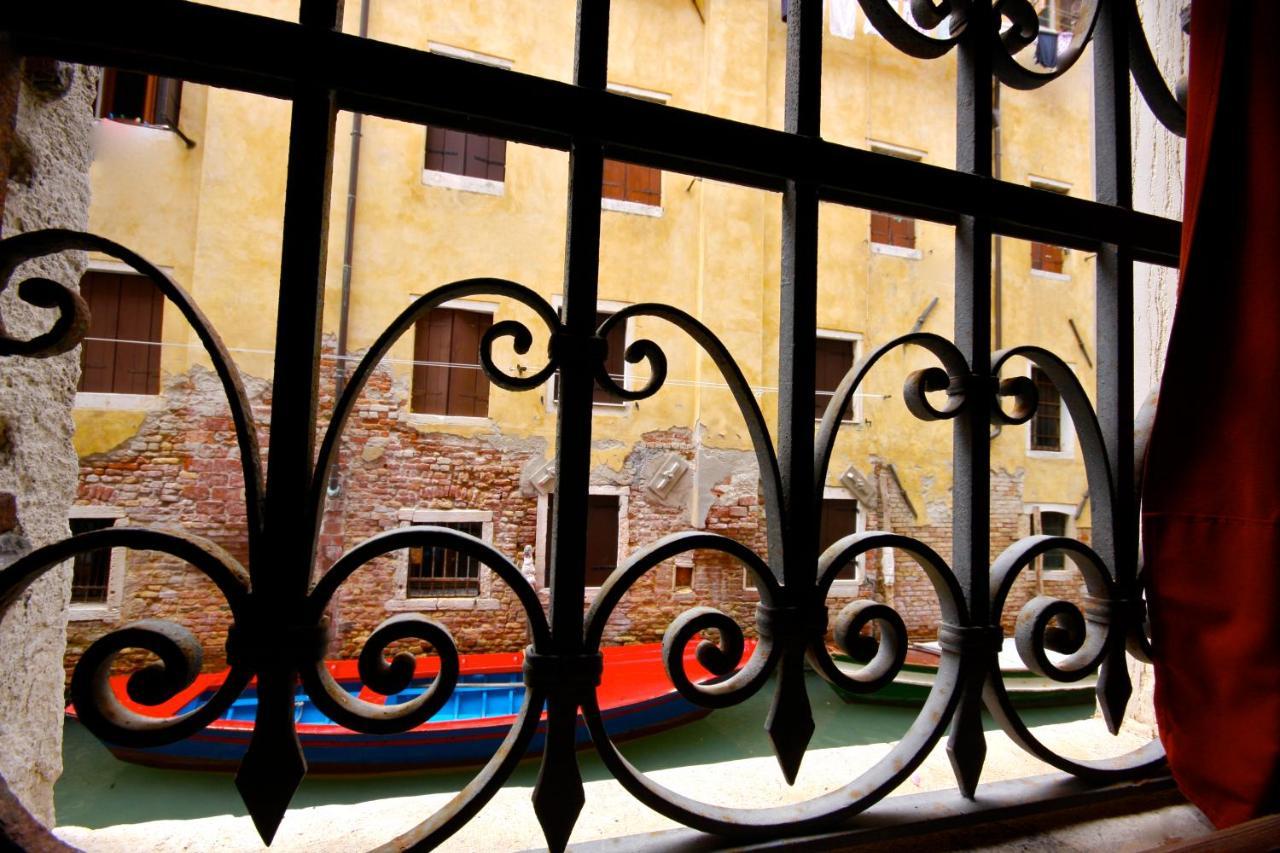 Canal View Studio Flat Venice Exterior photo